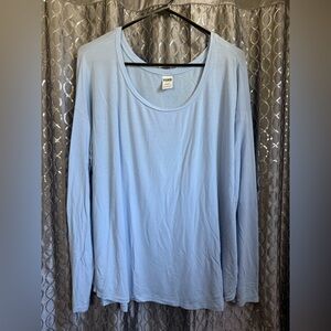 Victoria’s Secret Women's Blue Long Sleeve Tee Size L
